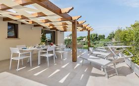 LeMoon Holiday Home x7 con Terrazzo e Parcheggio